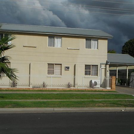Bondi Motel Moree Esterno foto